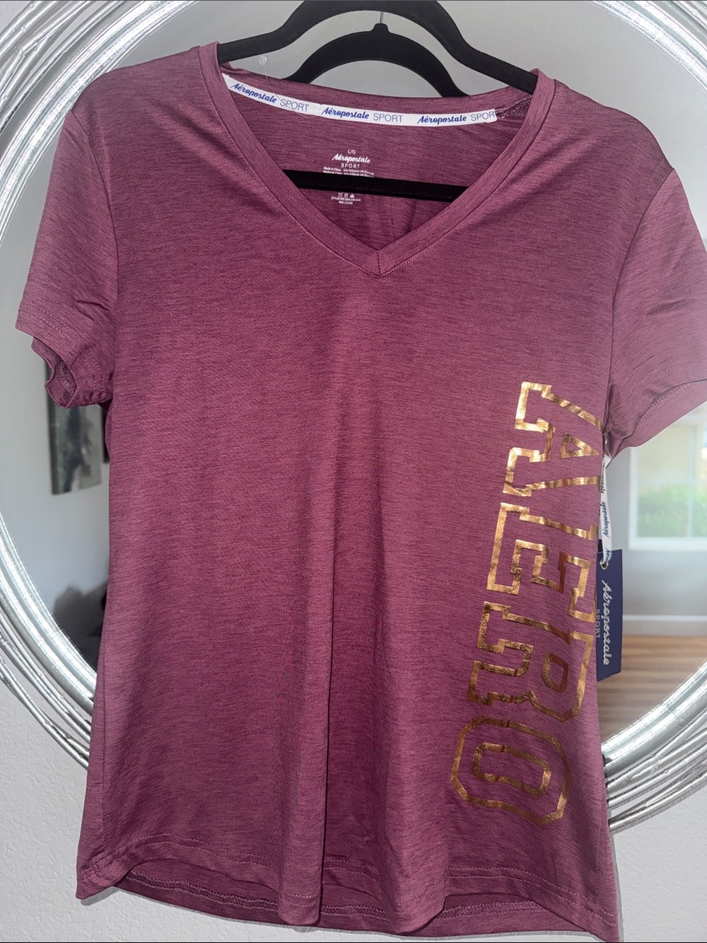 NWT| Aeropostale SPORT Mauve V-Neck Tee with Gold Vertical Logo